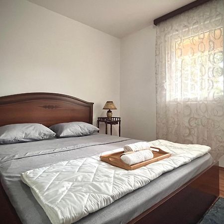 As Apartment House Niksic ภายนอก รูปภาพ